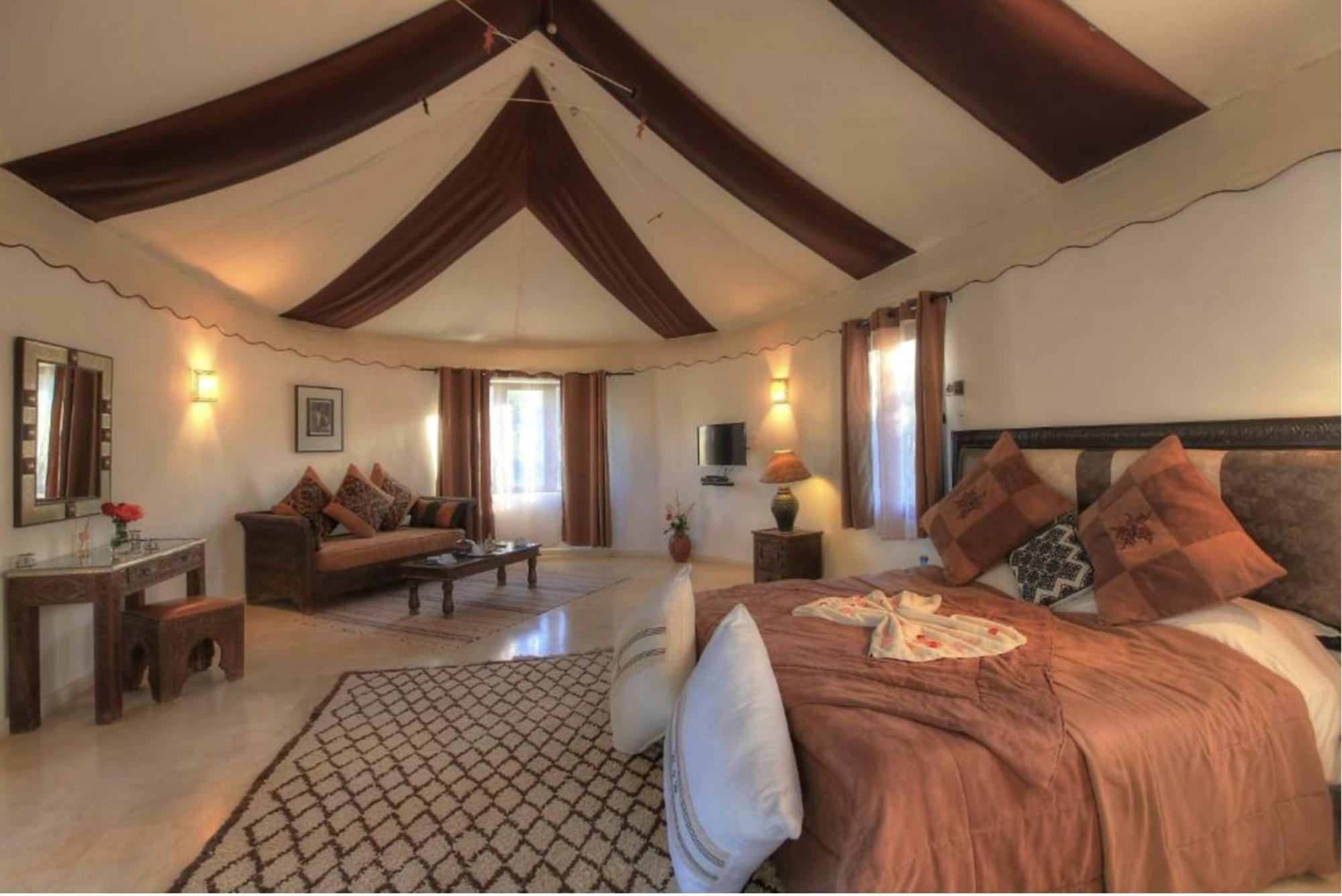 Villa Marco Au Jardin Des Senteurs El Ain Zewnętrze zdjęcie