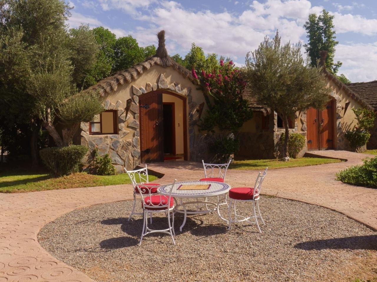Villa Marco Au Jardin Des Senteurs El Ain Zewnętrze zdjęcie