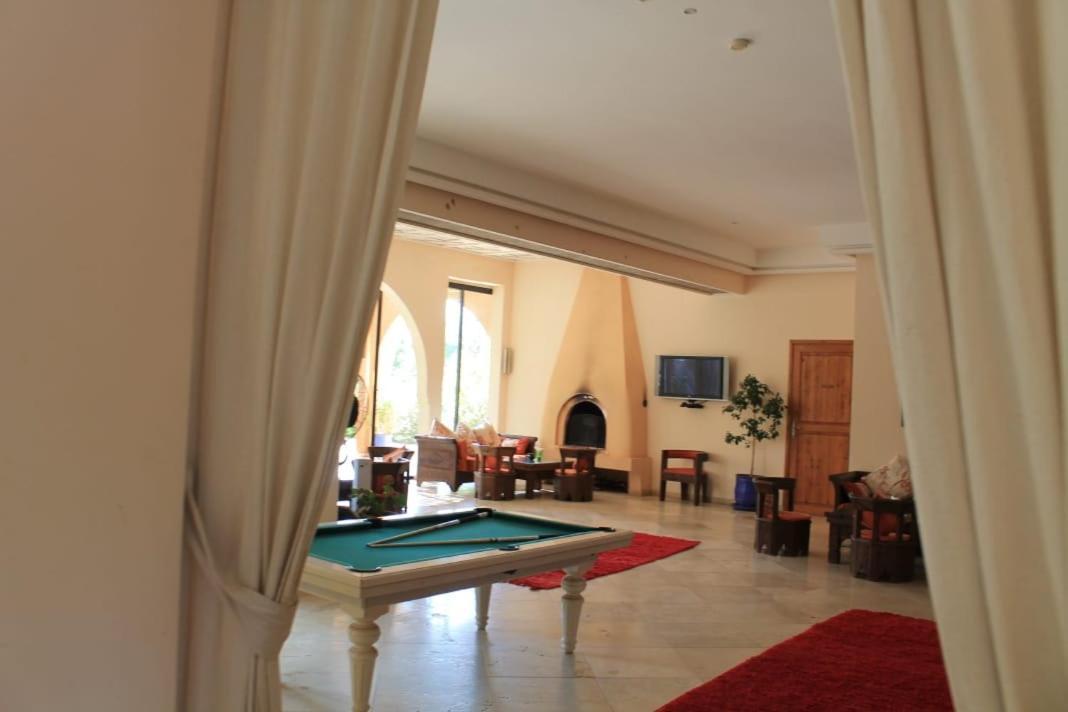 Villa Marco Au Jardin Des Senteurs El Ain Zewnętrze zdjęcie