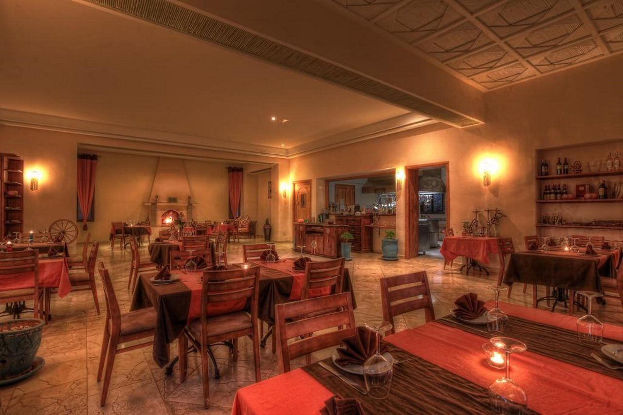 Villa Marco Au Jardin Des Senteurs El Ain Zewnętrze zdjęcie